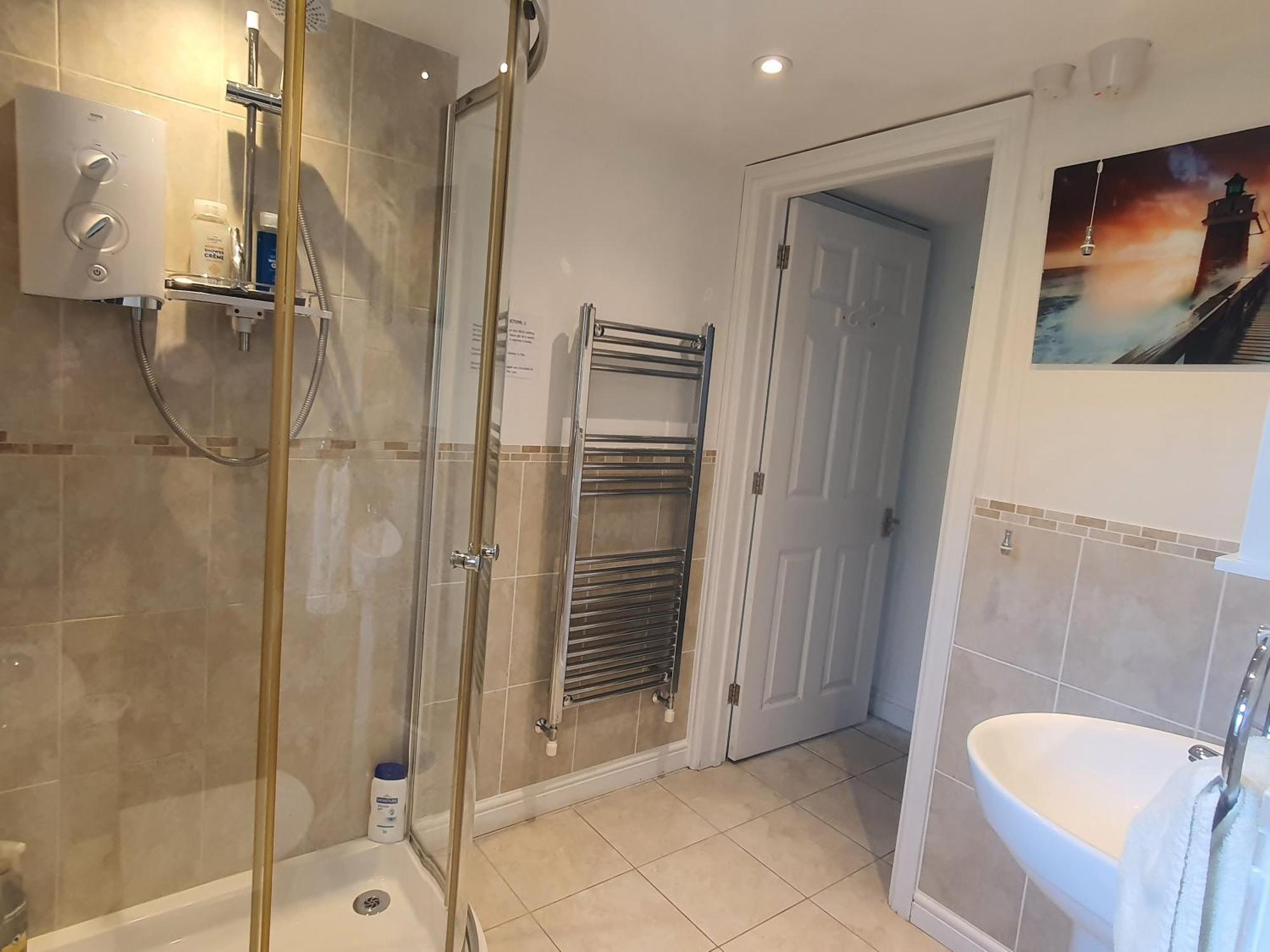 Idyllic 2 Bedroom Self-Contained Upsidedown Annexe Llandrindod Wells Exterior foto