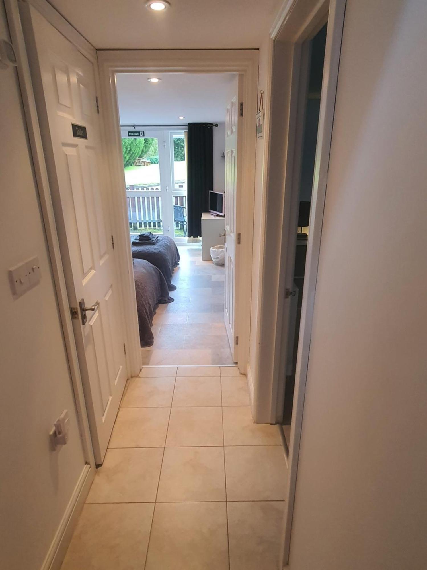 Idyllic 2 Bedroom Self-Contained Upsidedown Annexe Llandrindod Wells Exterior foto